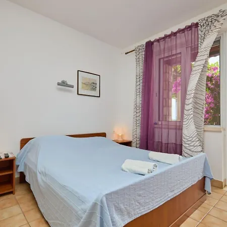 In With Sea View, Balcony, Air Conditioning, Wifi 5197-1