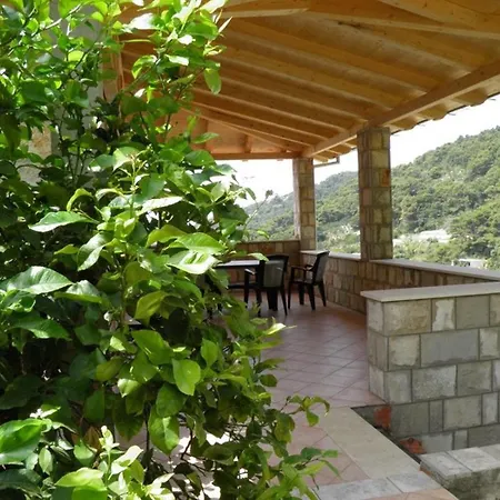 Appartement In With Sea View, Balcony, Air Conditioning, Wifi 5197-1